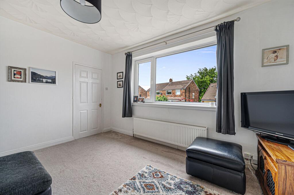 Bramhall Avenue, Harwood photo 5