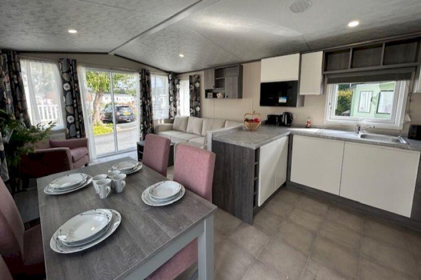 2-bed caravan on Two Bed Pemberton Avon - (35x12), Six Arches Country Park, Scorton, Garstang, Lancashire, PR3 1AL, £69,995