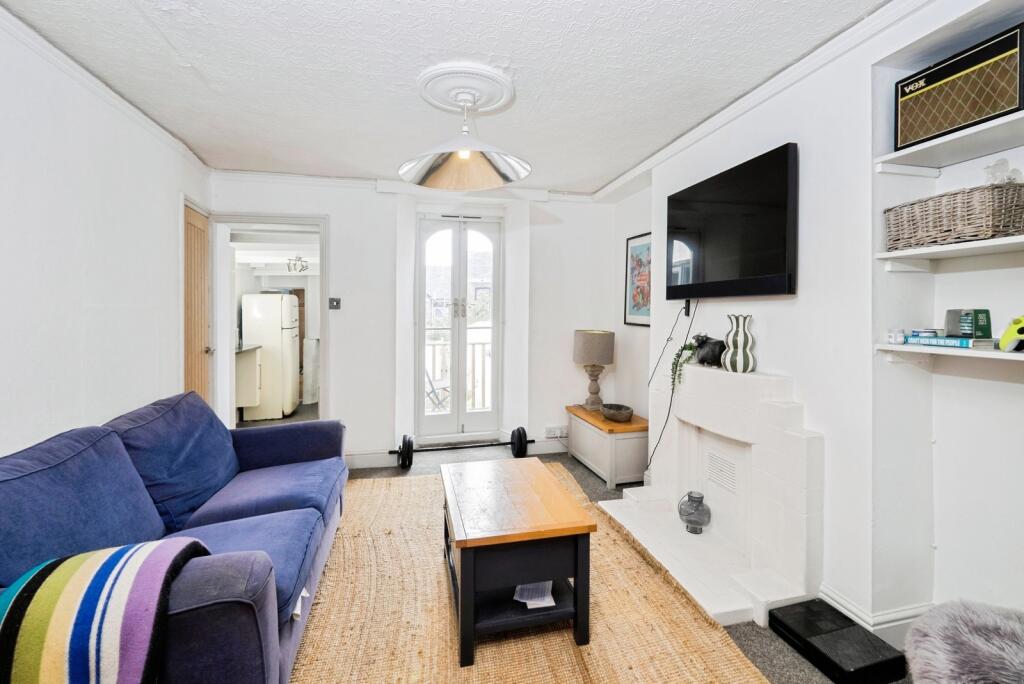 House in Truro - View 3