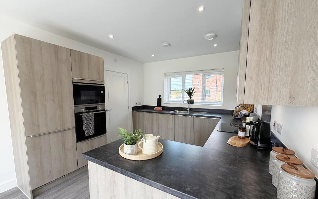House in Daventry, West Northamptonshire - View 3