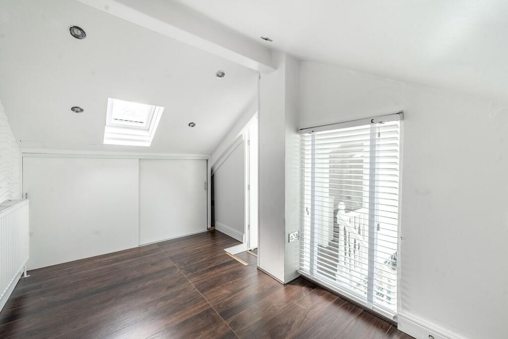 3 bedroom flat for rent