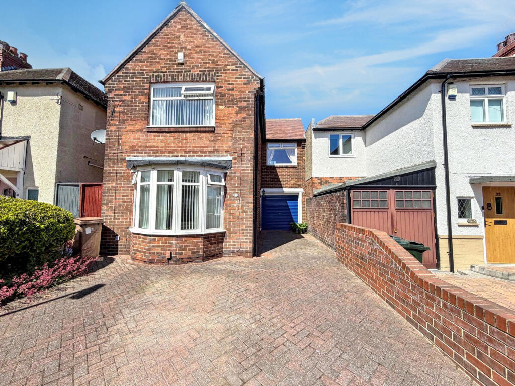 Main image of property: Brantwood Avenue, West Monkseaton, Whitley Bay, Tyne and Wear, NE25 8LZ