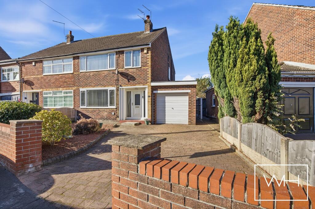 3-bed semi-detached on St Christopher Crescent, Scawsby, Doncaster, £200,000