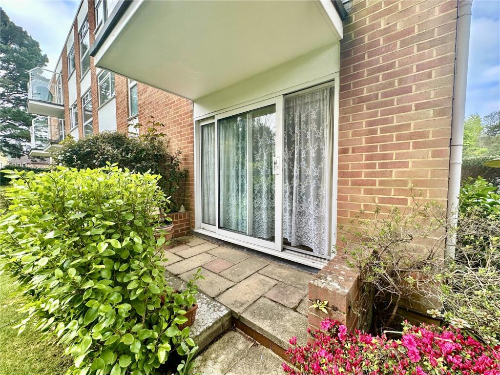 Clarendon Road, Bournemouth, Dorset, BH4 photo 2