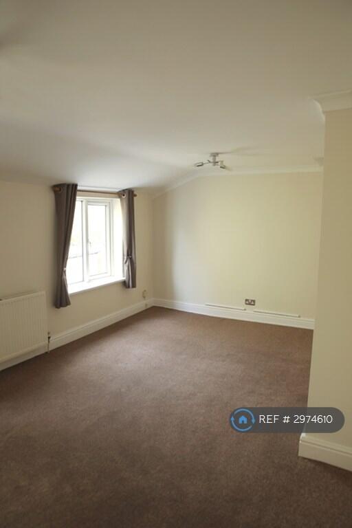 Main image of property: High Street, Chesterton, Cambridge, CB4
