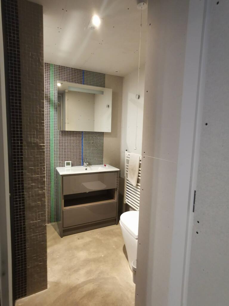 Apartment in London - More