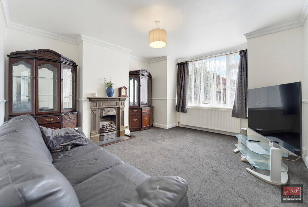 House in Twickenham - View 4