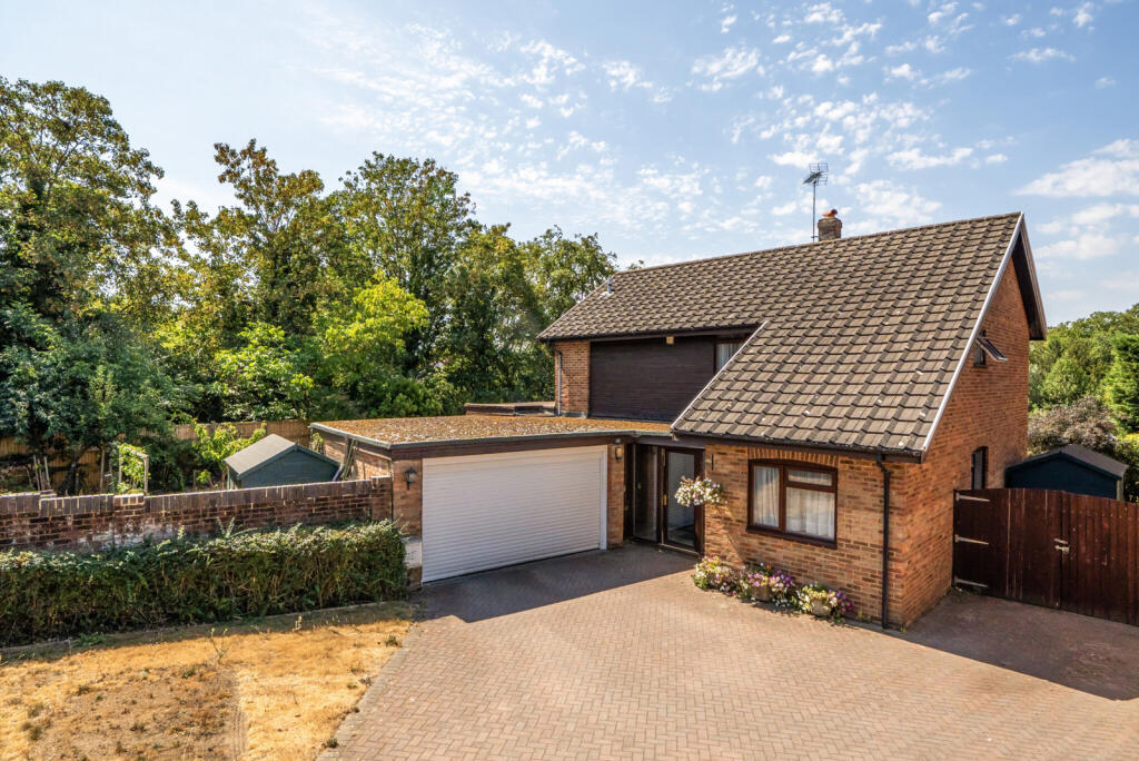 Bayliss Road, Wargrave, Reading, Berkshire, RG10
