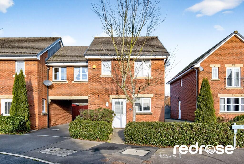 3-bed detached on Brookwood Way, Buckshaw Village, £250,000