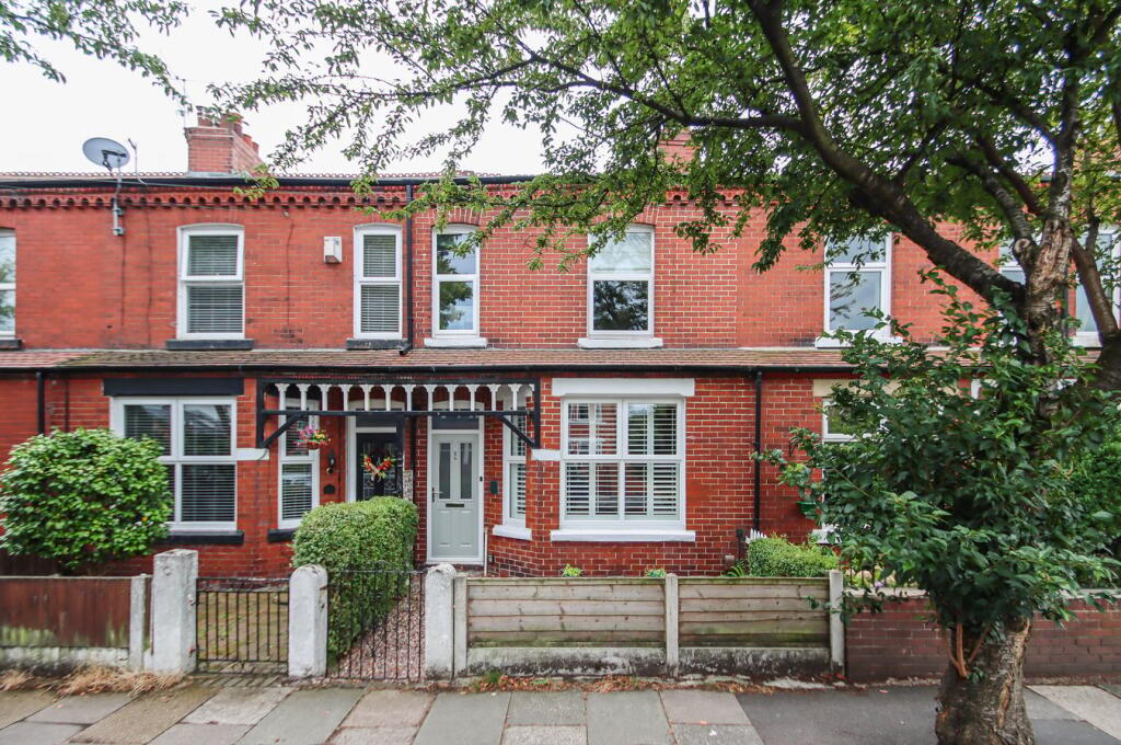 Main image of property: Davyhulme Road, Davyhulme, Manchester, M41