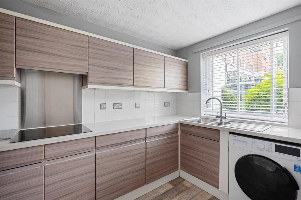 Apartment in York - View 2