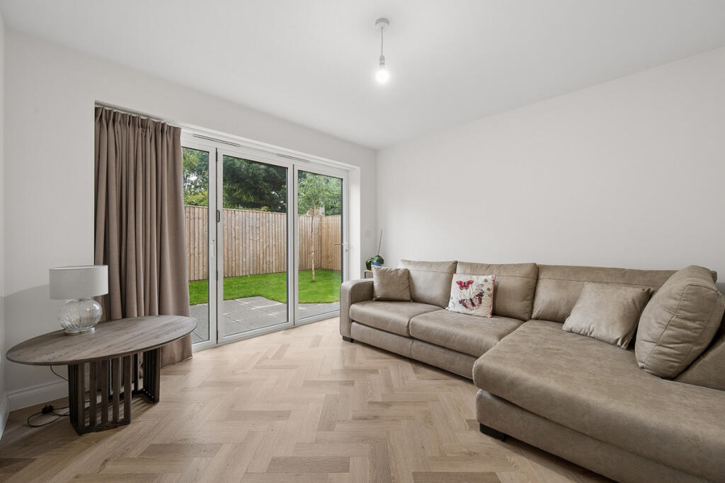 House in Stockport - View 5