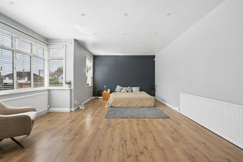 House in Harrow - More