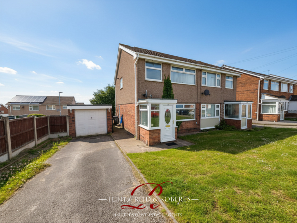 Main image of property: Cae Derw, Flint