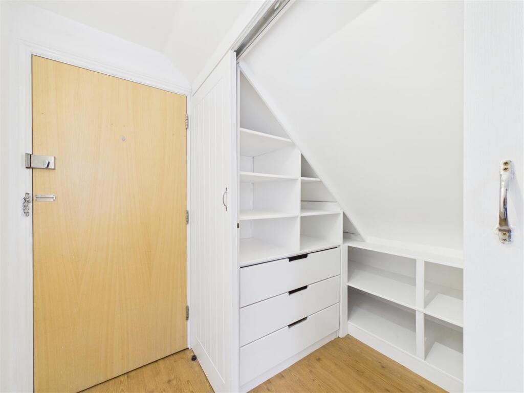 Apartment in Stevenage - View 3