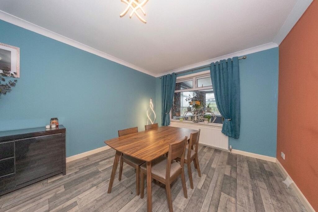 House in Livingston, Dedridge - More
