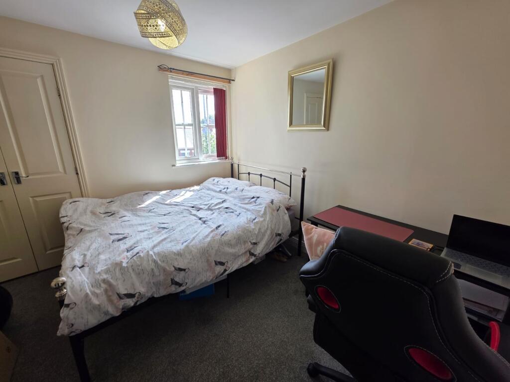 Apartment in Cardiff, Heath - View 4