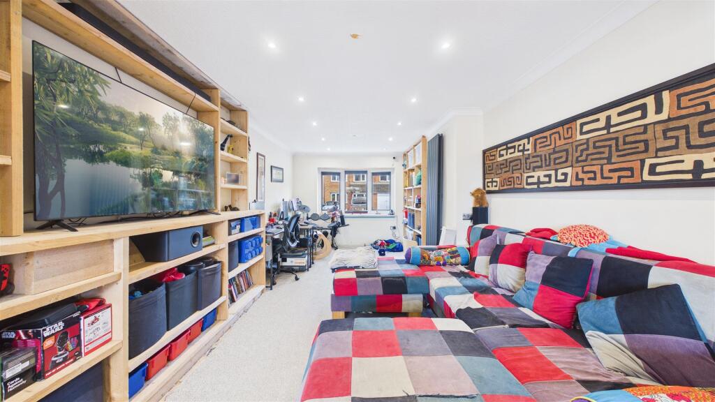 Additional image 12 of Eastleigh Drive, Romsley, Halesowen