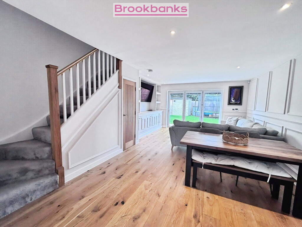 House in Tonbridge - View 3