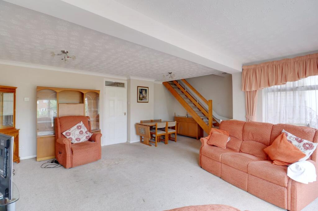 House in Rainham - View 3