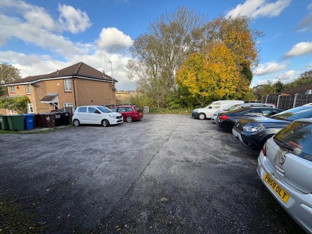 Thornley Lane South, Stockport photo 4