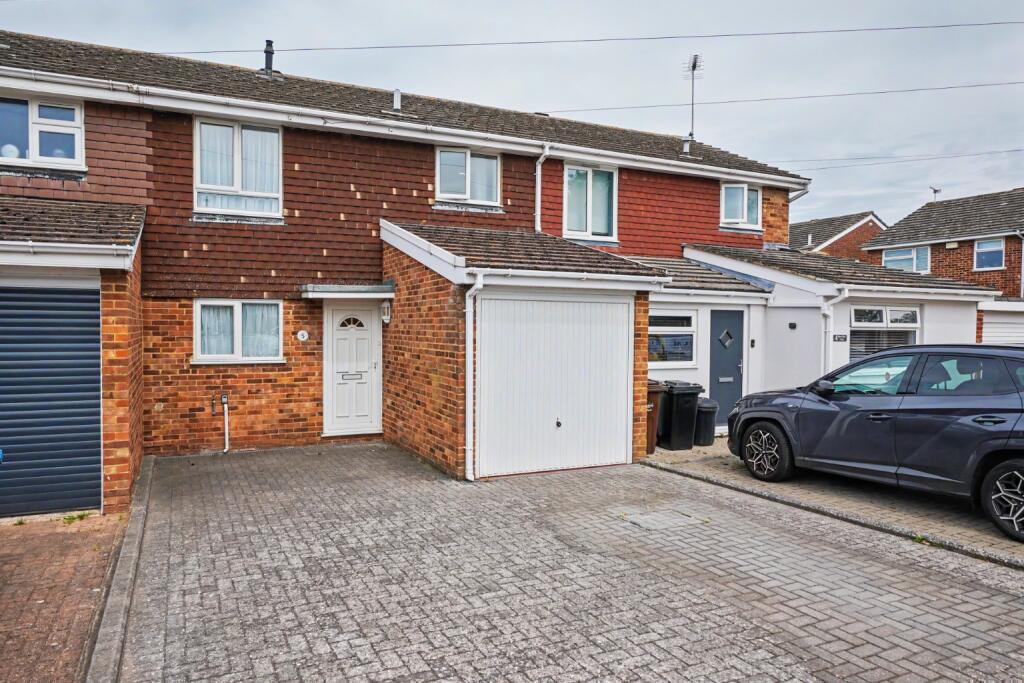 Main image of property: Moor Park Close, Rainham
