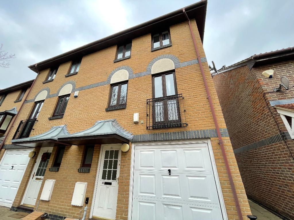 House in London - View 2