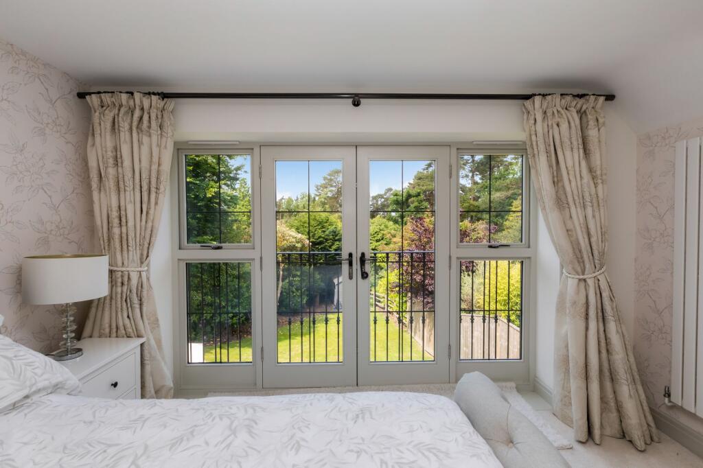 Fielden Road, Crowborough, TN6 image 3