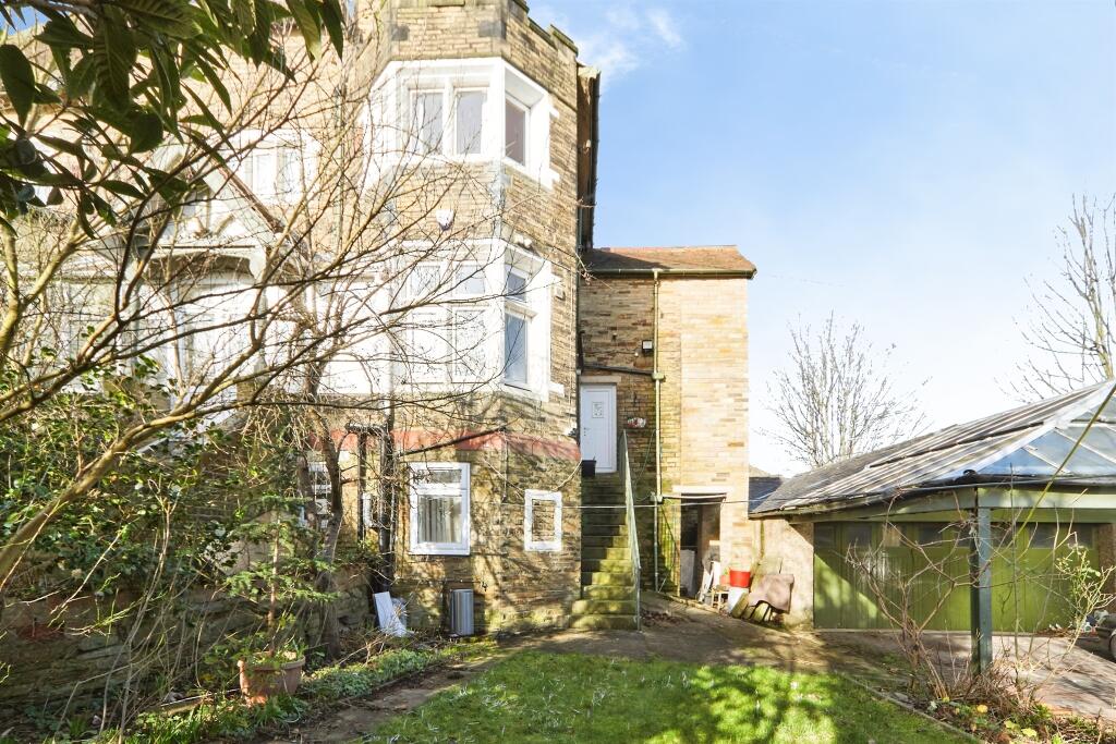 Additional image 24 of Park Grove, BRADFORD