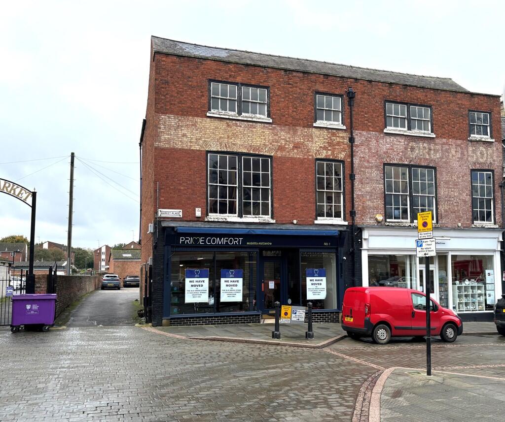 Main image of property: 1 Market Place, Grantham, Lincolnshire, NG31 6LQ