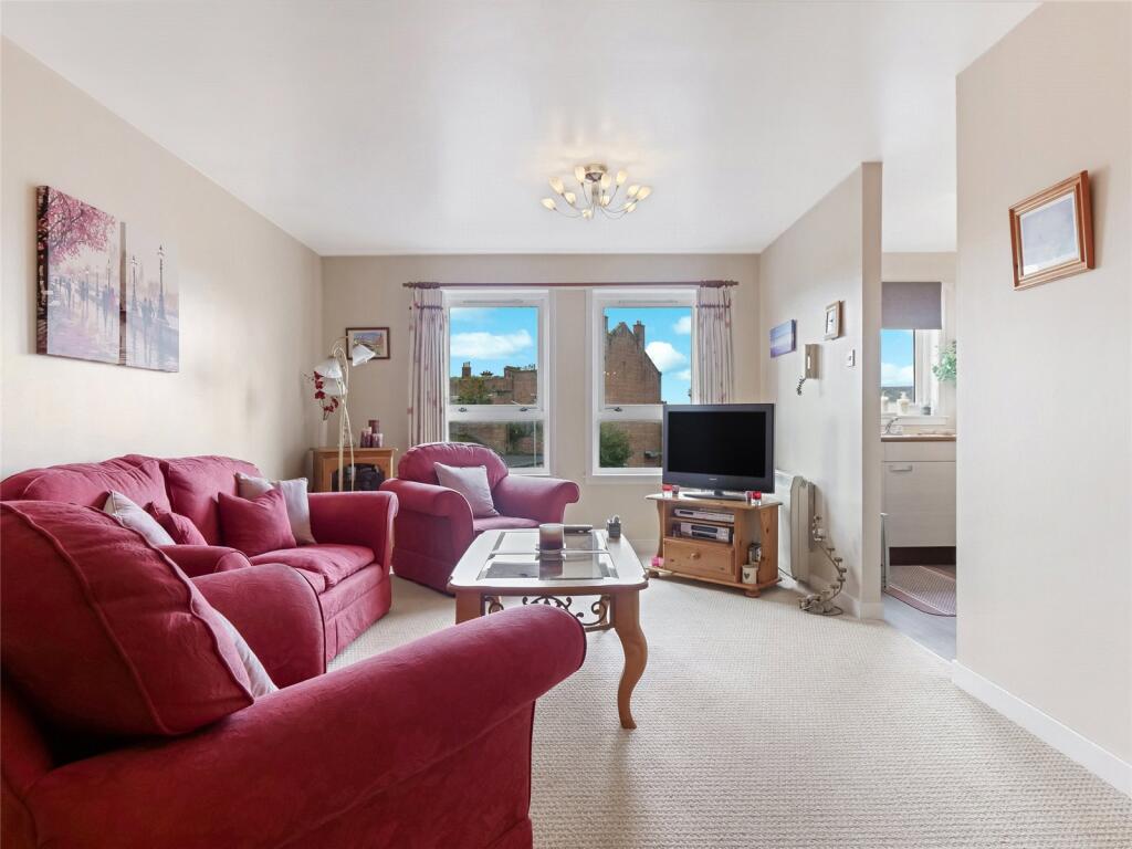 Apartment in Kilmarnock, South Ayrshire - View 5