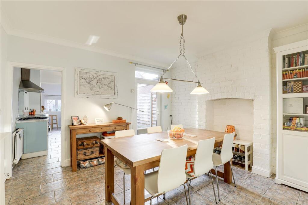 House in Nottingham - View 3