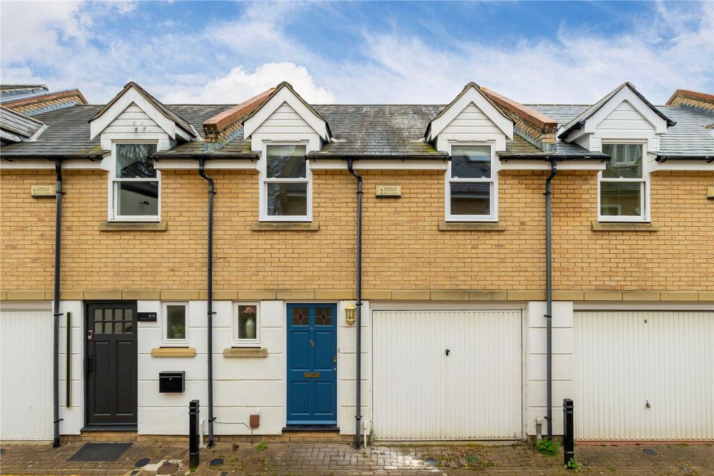 Main image of property: Cambridge Place, Cambridge, Cambridgeshire, CB2