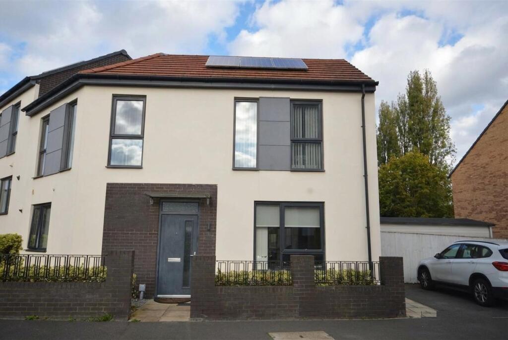 Main image of property: Kestrel Way, South Elmsall, Pontefract