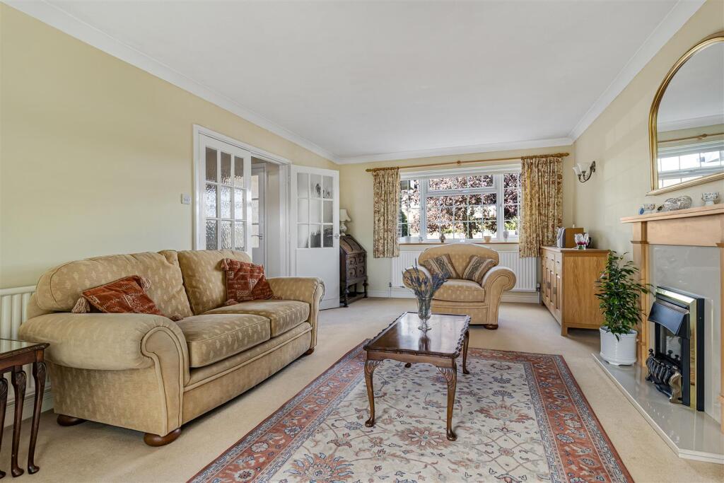 House in West Suffolk, Newmarket - View 4