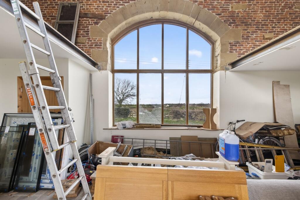 House in Wakefield - View 3