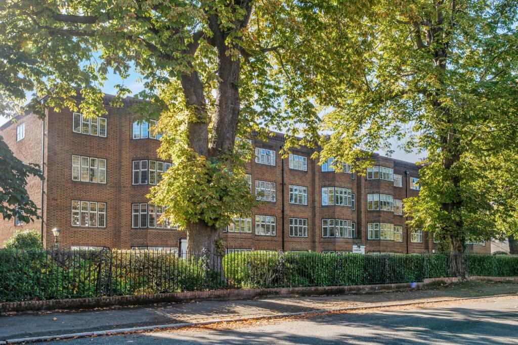 Main image of property: Portsmouth Road, Putney, London, SW15