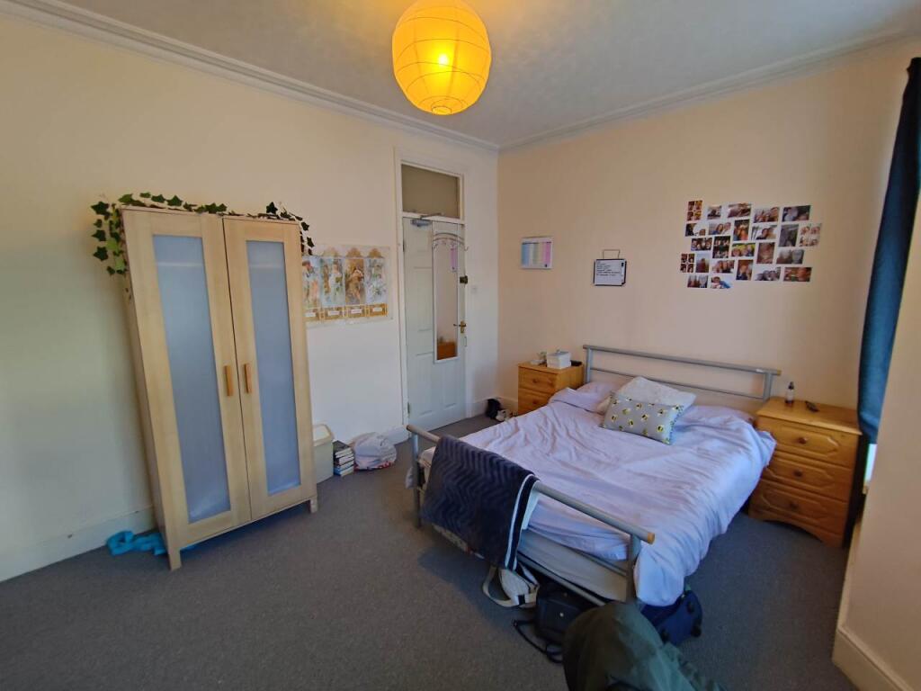 House in Cardiff - View 3