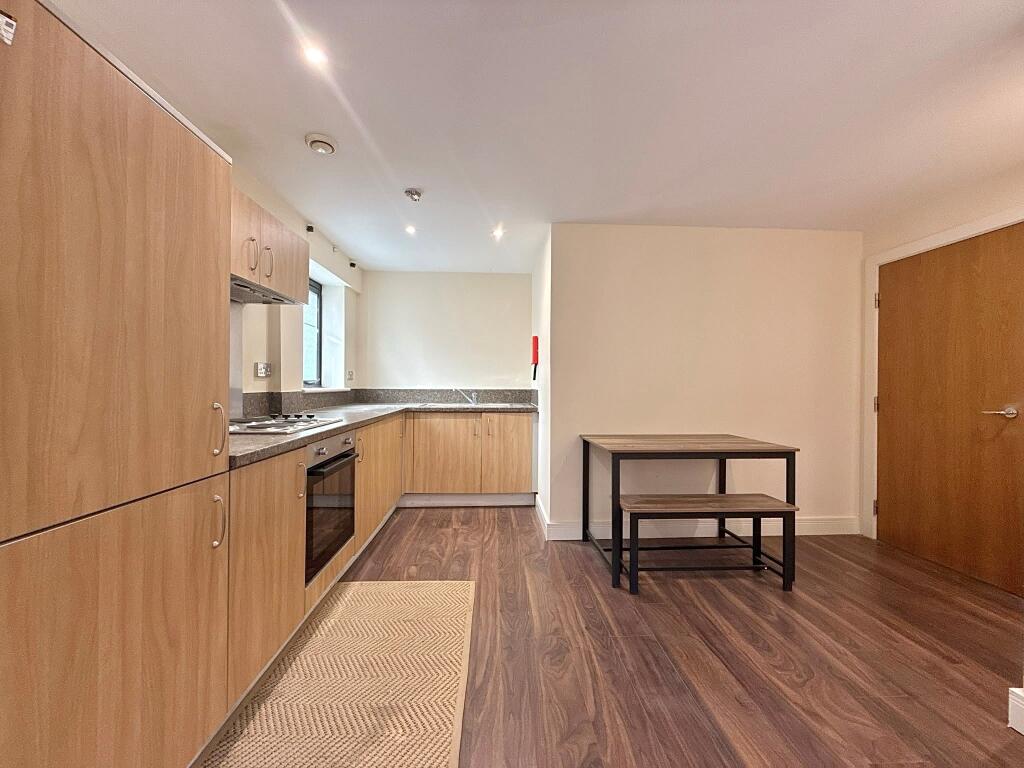 Arena View, Clements Street, B1