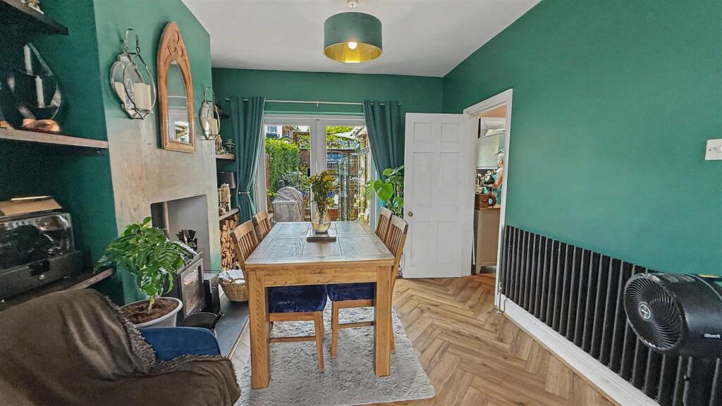 House in Birmingham, West Midlands - View 4