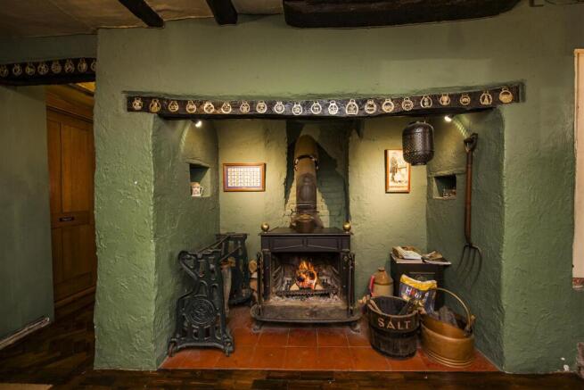 Working Wood Burner