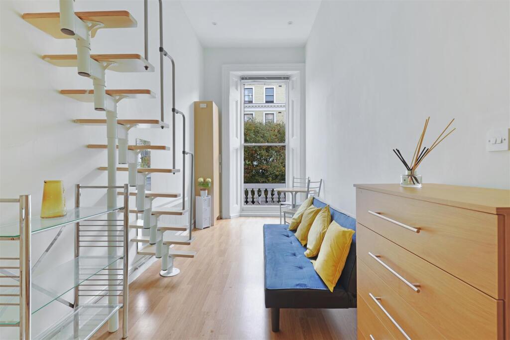 Apartment in London - View 4