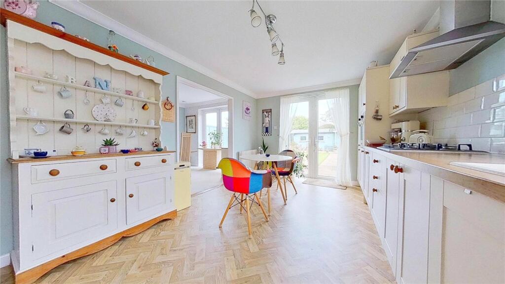 House in Adur, Sompting - View 5