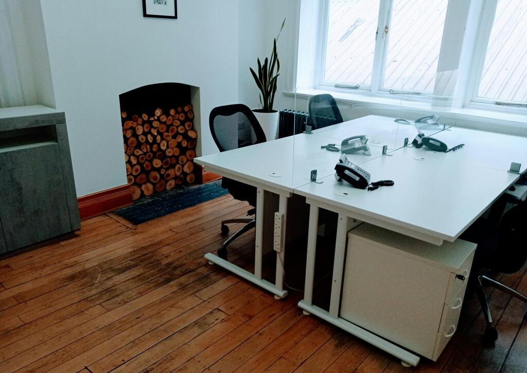 Suite 11.jpg