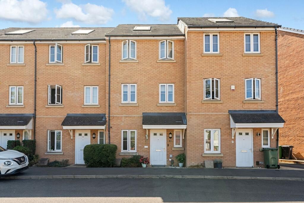 Main image of property: Alpine Close, Epsom, KT19