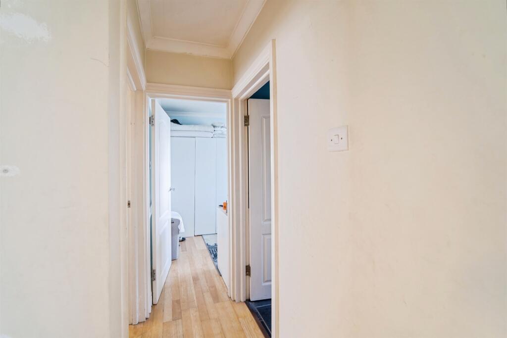 Additional image 12 of St. Lawrence Way, Bricket Wood, St. Albans