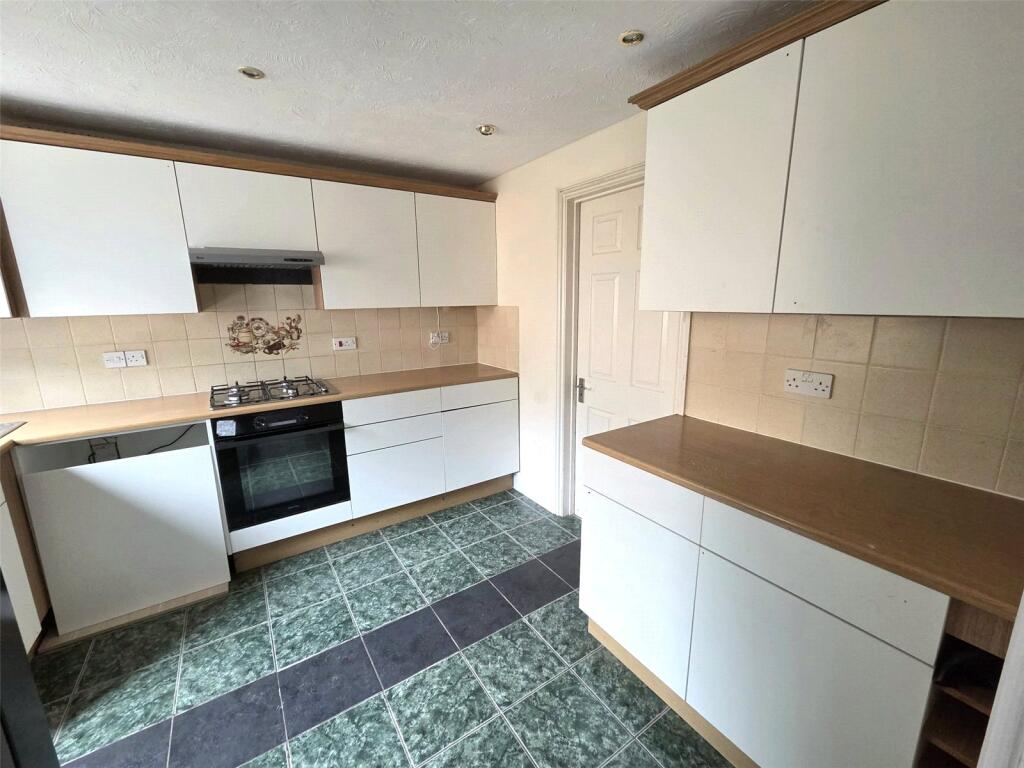 Letcombe Square, Bracknell, Berkshire, RG12 - More
