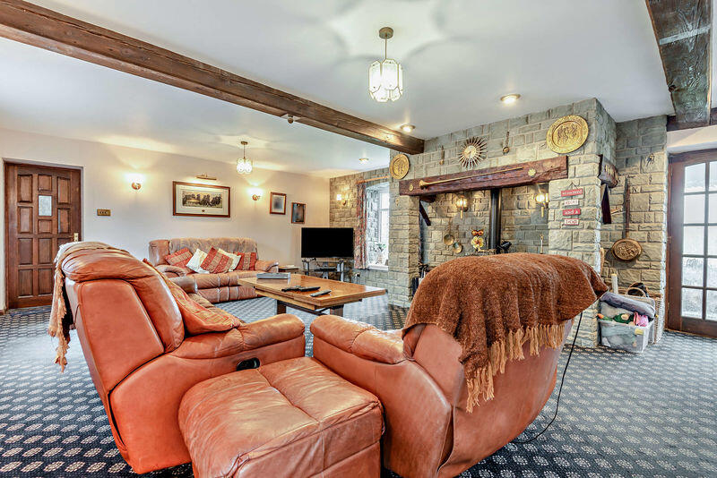Detached Barn Conversion, with Paddock.  Edgeley Bank, Whitchurch. photo 4
