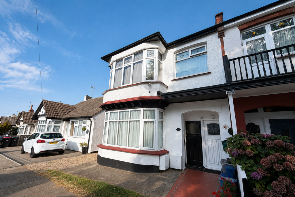 Main image of property: Inverness Avenue, Westcliff-on-Sea, Essex