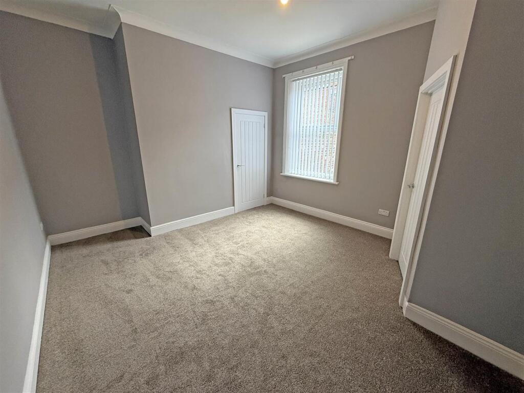House in Newcastle upon Tyne - View 3